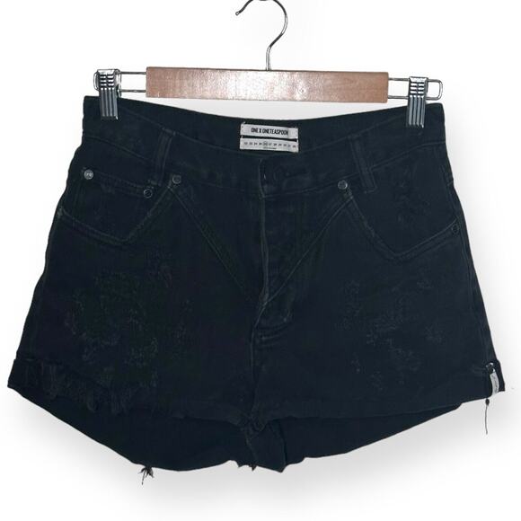 ONE TEASPOON HAWKS Relaxed Jean Shorts High Rise Twisted Cuff Ripped Black 26 - Picture 6 of 10